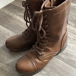 Brown Leather Lace-Up Women's Boots